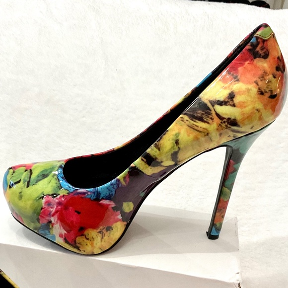 Steve Madden NALA Stiletto High Heel Patent Leather platform Pumps Sz 9.5 - Picture 13 of 16